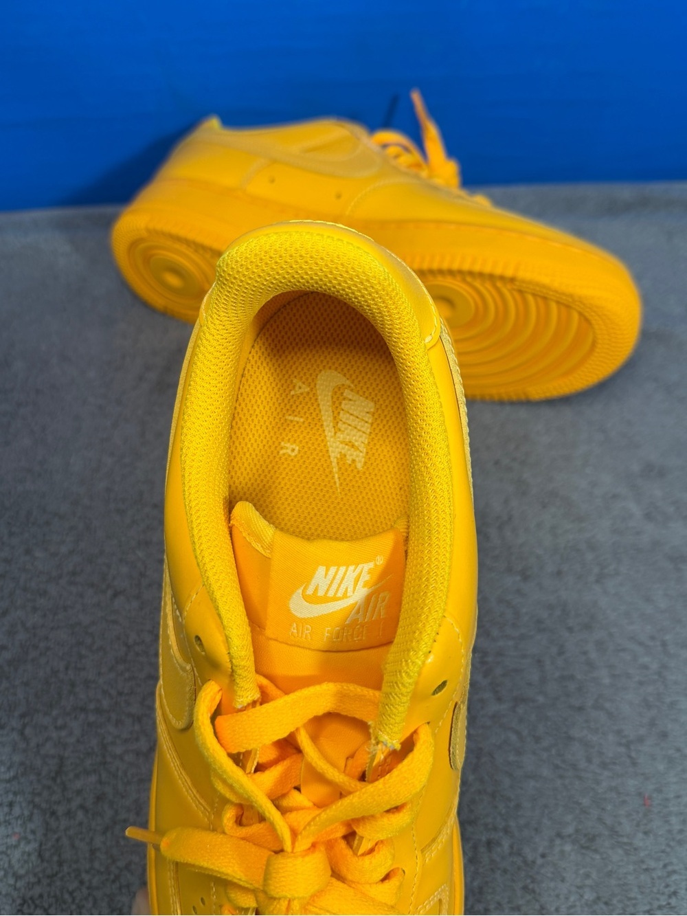 Air force 1
'Laser orange'
Brand new 
NWOT - Picture 6 of 13
